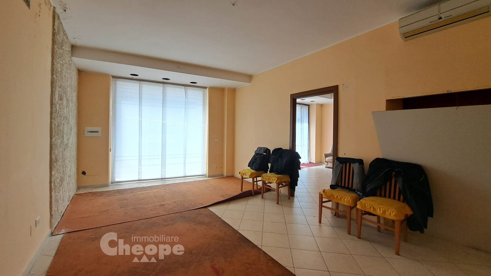 4.Via S.Olivieri_Locale-Ufficio.jpeg